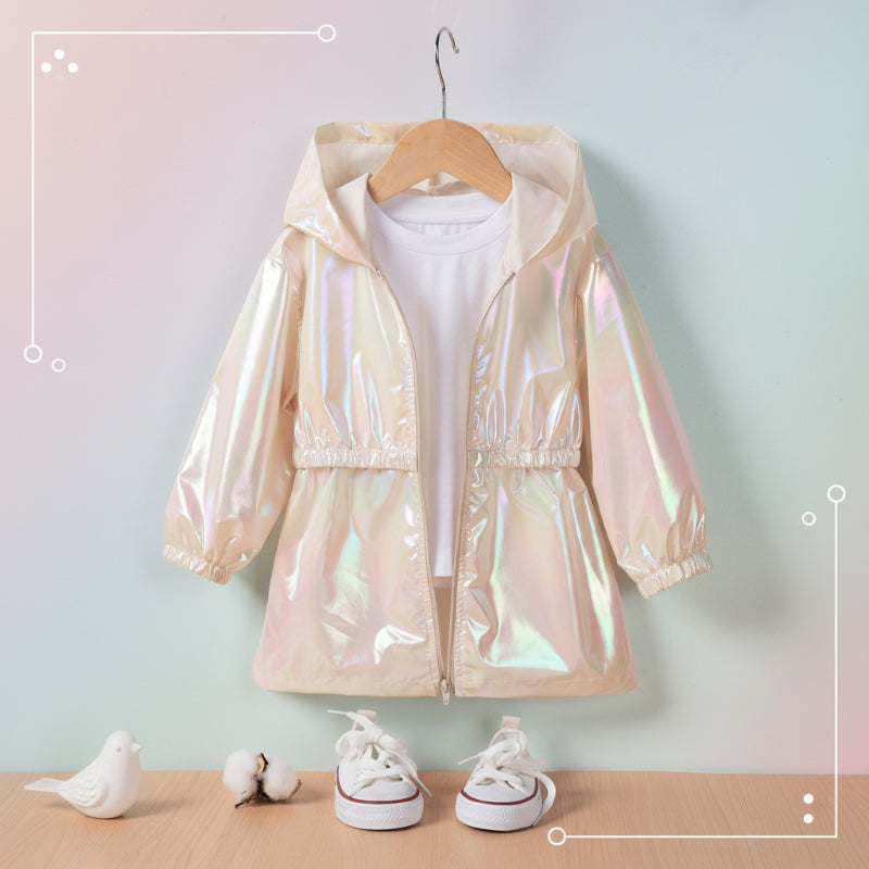 Kinderregenjacke mit Kapuze und Glanzoptik – Reißverschluss, Bündchen | Regenjacke