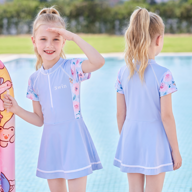 Badekleid mit Reißverschluss für Mädchen – kurze Ärmel, Röckchen, Blumenmuster | Badeanzug Kinder