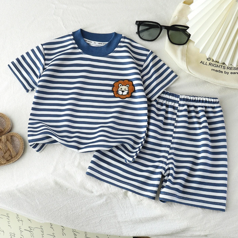 Gestreiftes 2-Teiliges Kinder-Outfit – Trendiges Set für Jungen & Mädchen