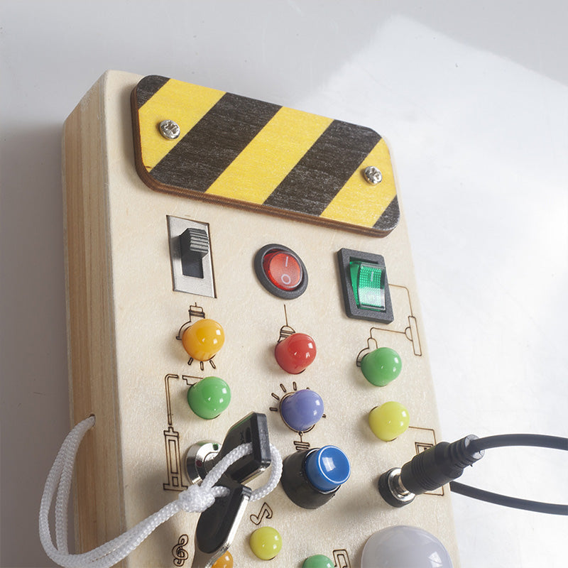 Interaktives Holzspielpanel für Kleinkinder – Pädagogisch & Sicher Entdecken