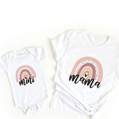 Mama & Tochter Matching Set – Shirt & Strampler Outfit | Regenbogen Print