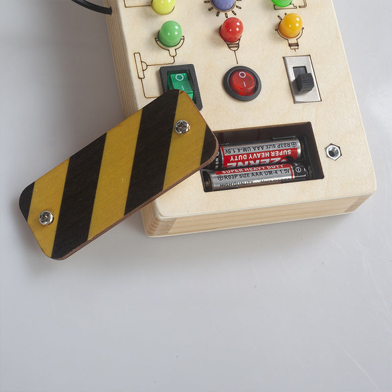 Interaktives Holzspielpanel für Kleinkinder – Pädagogisch & Sicher Entdecken