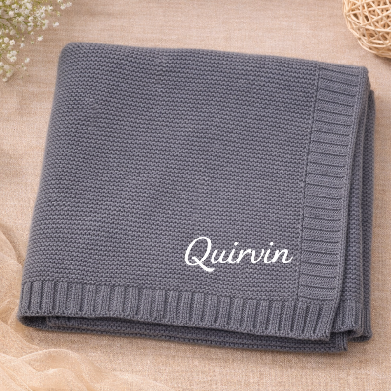Personalisierte Babydecke mit Namen aus weicher Baumwolle
