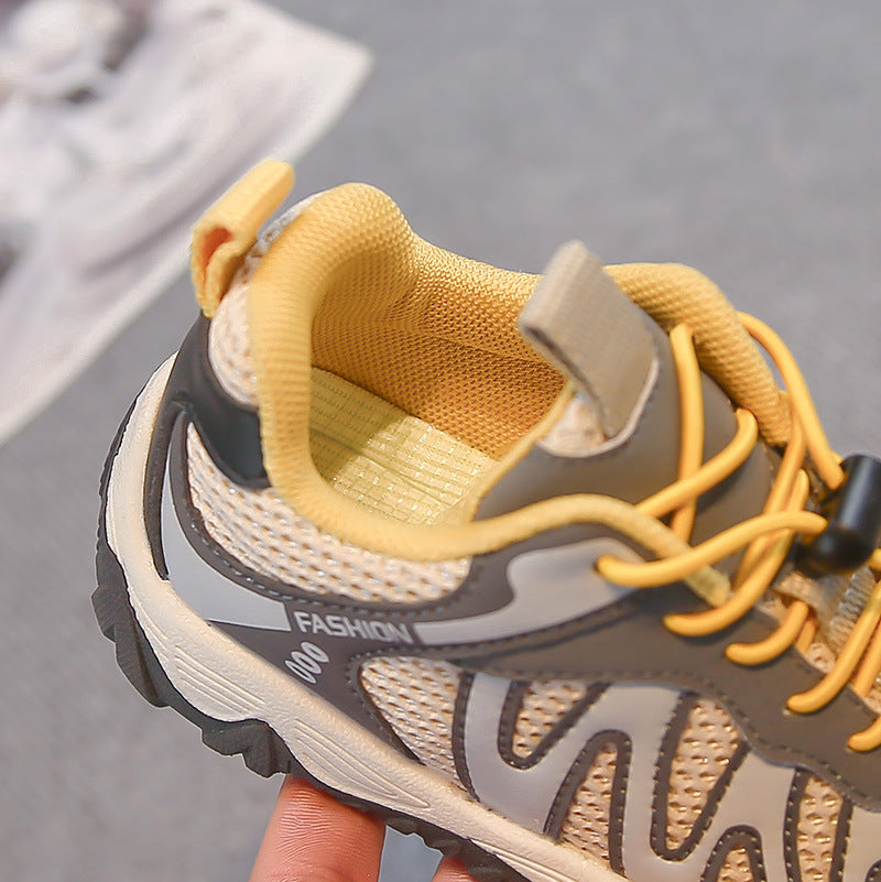 Kindersneaker aus Mesh mit rutschfester Sohle – Gummizug, verstärkte Spitze | Sportschuhe
