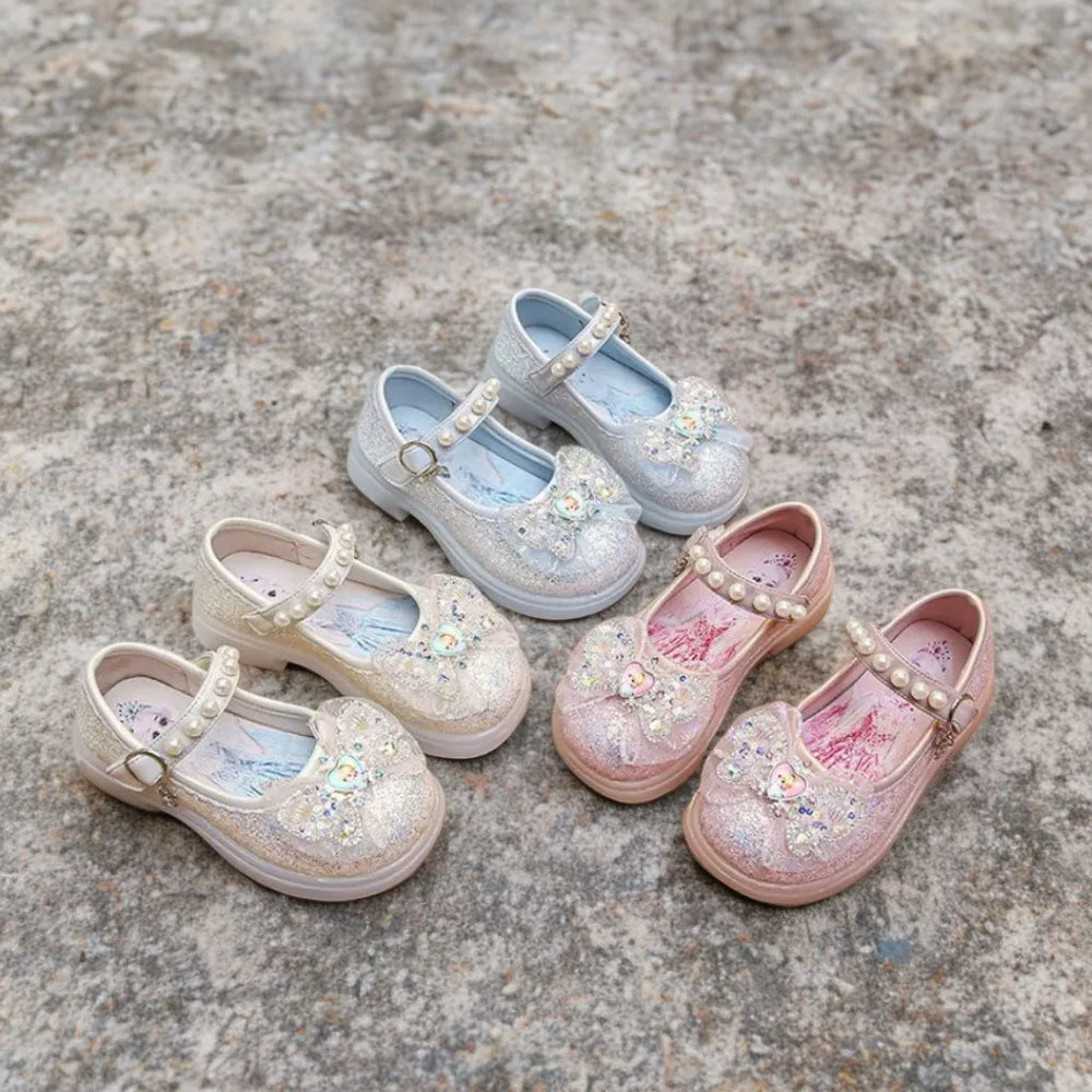 Glänzende Mädchenschuhe mit Klettverschluss – Schleife, Perle, gepolsterte Sohle | Festschuhe