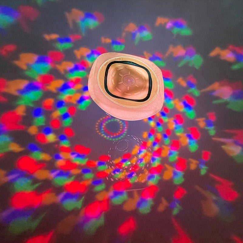 Leuchtendes Badespielzeug mit Springbrunnen – LED Wasserstrahler für Baby & Kleinkind