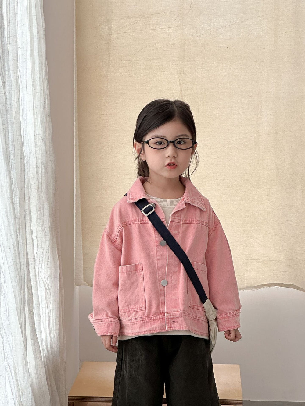 ClassicFit Kinder-Jeansjacke Unisex | Denim Jacke für Mädchen & Jungen | 1–10 Jahre | Zeitloses Design mit Taschen