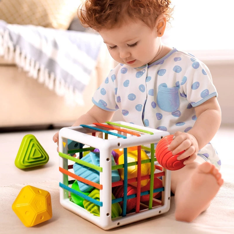 Sensorischer Formenwürfel - KibiTots Baby, Montessori, BPA-frei, ab 6 Monaten