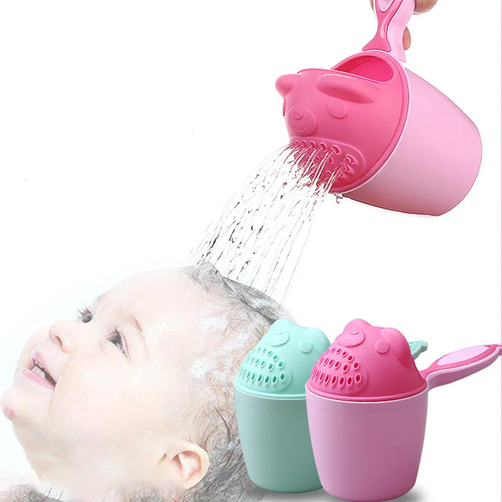 Cartoon Baby Shampoo Spülbecher – Komfortables Haarwaschen ohne Tränen