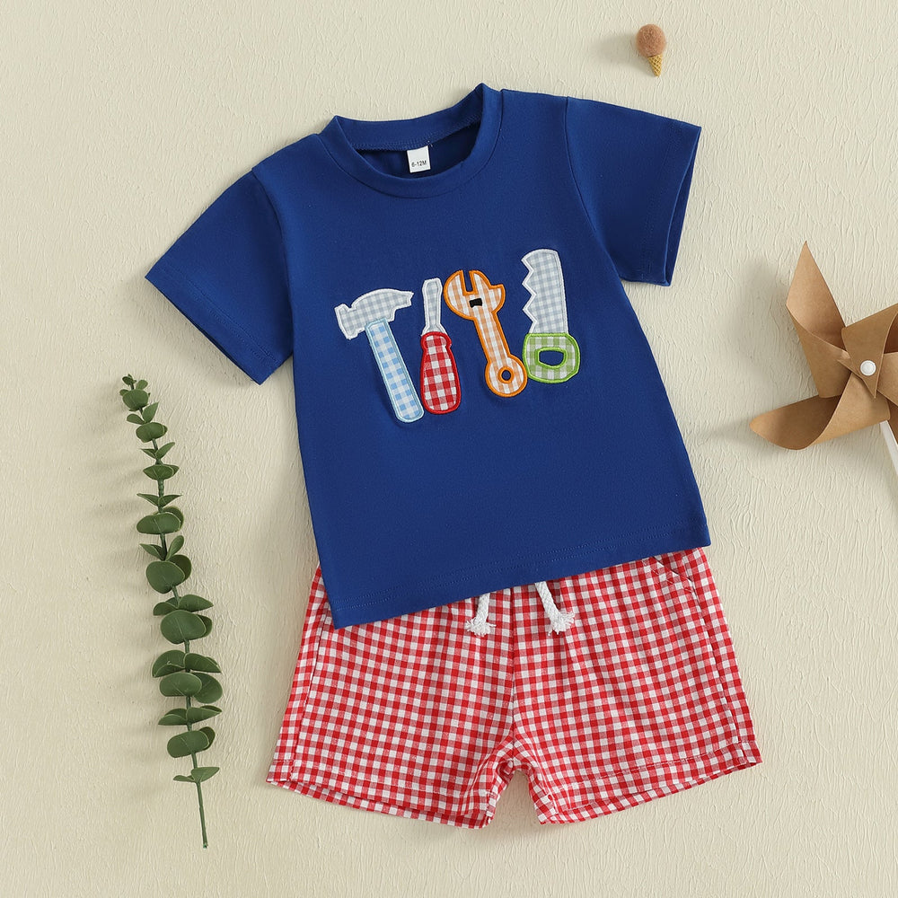 ToolTime Sommer-Set Jungen | T-Shirt mit Werkzeug & Kariertem Shorts | 6 Monate–4 Jahre | Baumwolle & Polyester | Blau & Rot