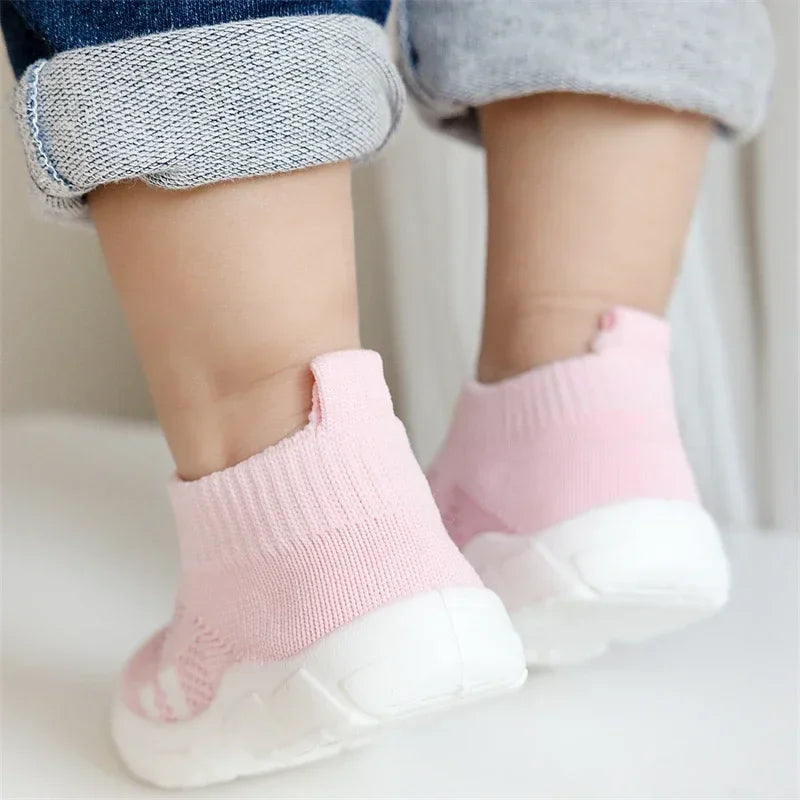 Babyschuhe mit Anti-Rutsch-Sohle | Sicher & Bequem für die ersten Schritte | KinderKus Bear Schühchen