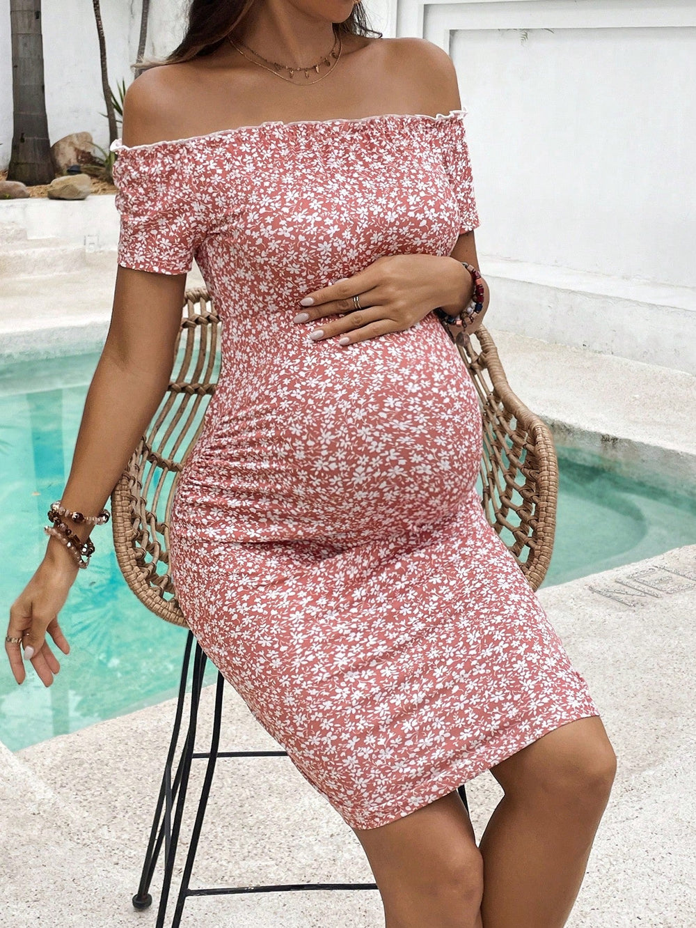 Umstands-Kleid Off-Shoulder mit Blumenprint – Bequem & Luftig – Sommer-Positiekleidung (S–2XL)