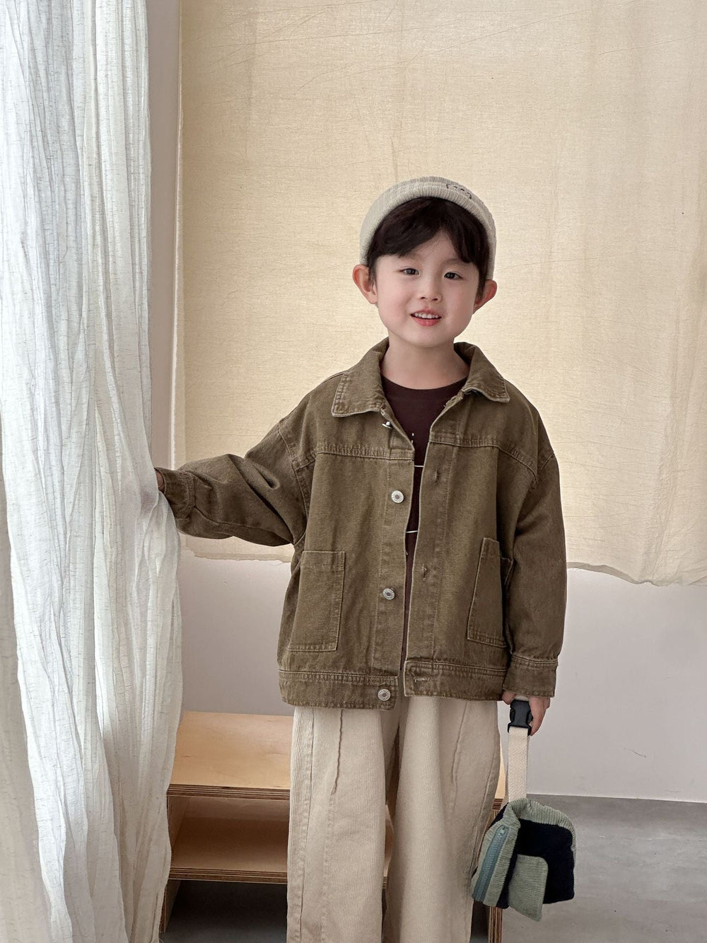 ClassicFit Kinder-Jeansjacke Unisex | Denim Jacke für Mädchen & Jungen | 1–10 Jahre | Zeitloses Design mit Taschen