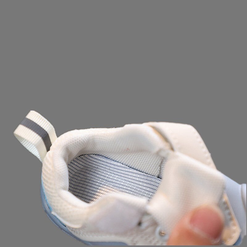 Kindersneaker mit flexibler Sohle – atmungsaktiv, rutschfest, Klettverschluss | Lauflernschuhe