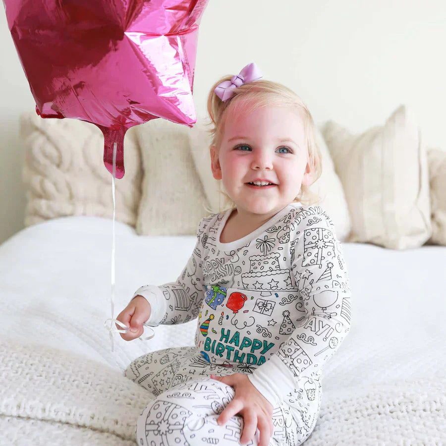 Kreatives Pyjama Malset für Kinder – Gestalte & Personalisiere dein eigenes Schlafoutfit!