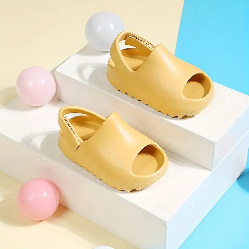 SunnyStep Kinder Sandalen – Bequeme und Verstellbare Sandalen für Outdoor-Abenteuer