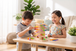 Strategisches Stapelspiel – Interaktives Denkspiel für Kinder ab 3