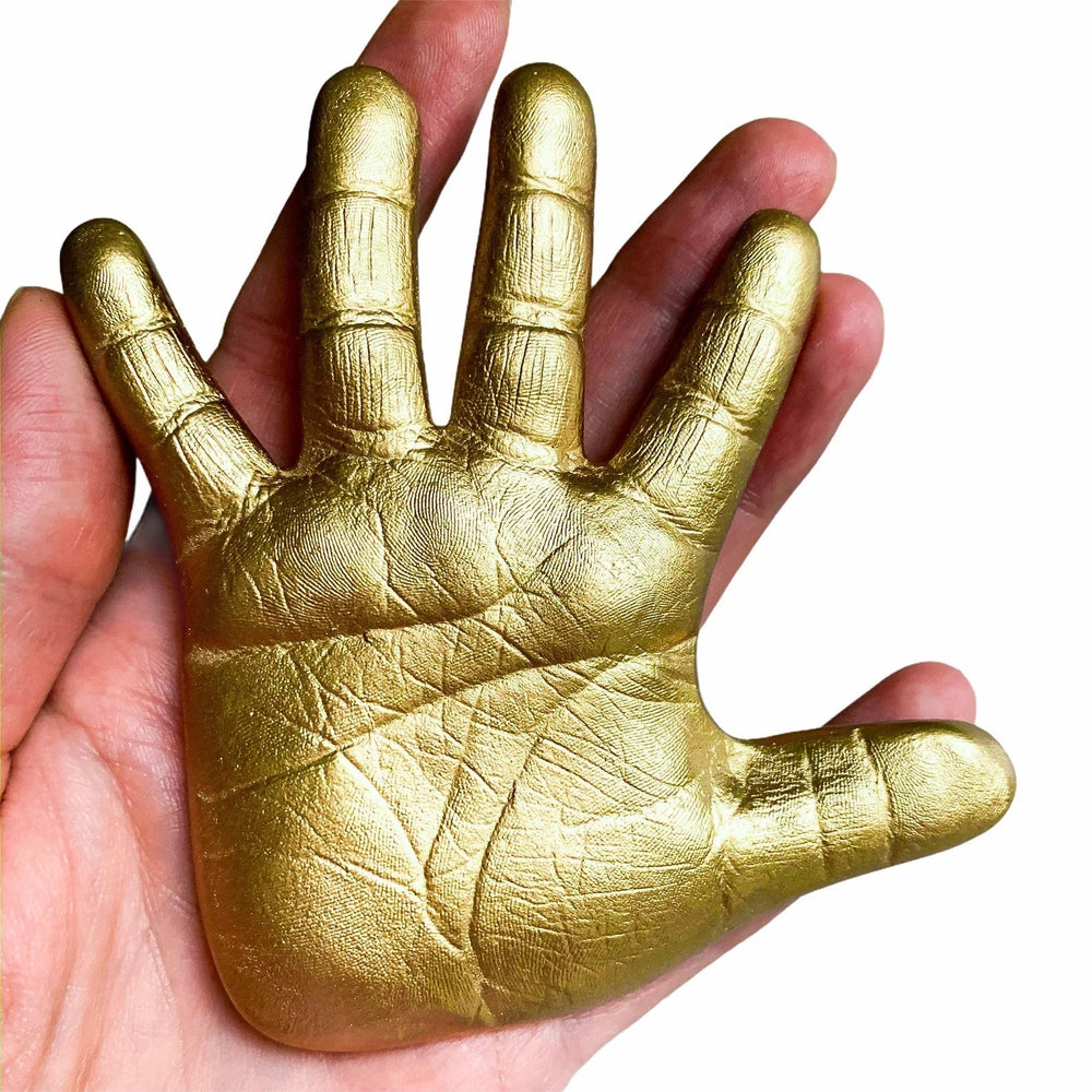 Ewige Erinnerungen schaffen mit einem 3D Baby-Handabdruck-Gießset