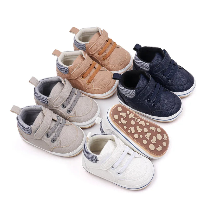 Babyschuhe für die ersten Schritte – Weiche Schlupfschuhe mit flexibler Sohle (6–36 Monate)