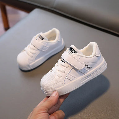 Sneaker für Kinder mit rutschfester Sohle – Klettverschluss, atmungsaktiv | Outdoorschuhe