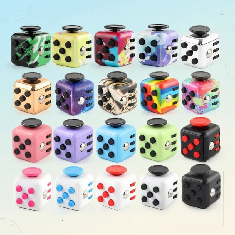 Fidget Cube mit 6 taktilen Seiten – leise Klickknöpfe, Stahlkugel, Taschenformat | Handspielzeug