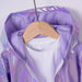 Kinderregenjacke mit Kapuze und Glanzoptik – Reißverschluss, Bündchen | Regenjacke