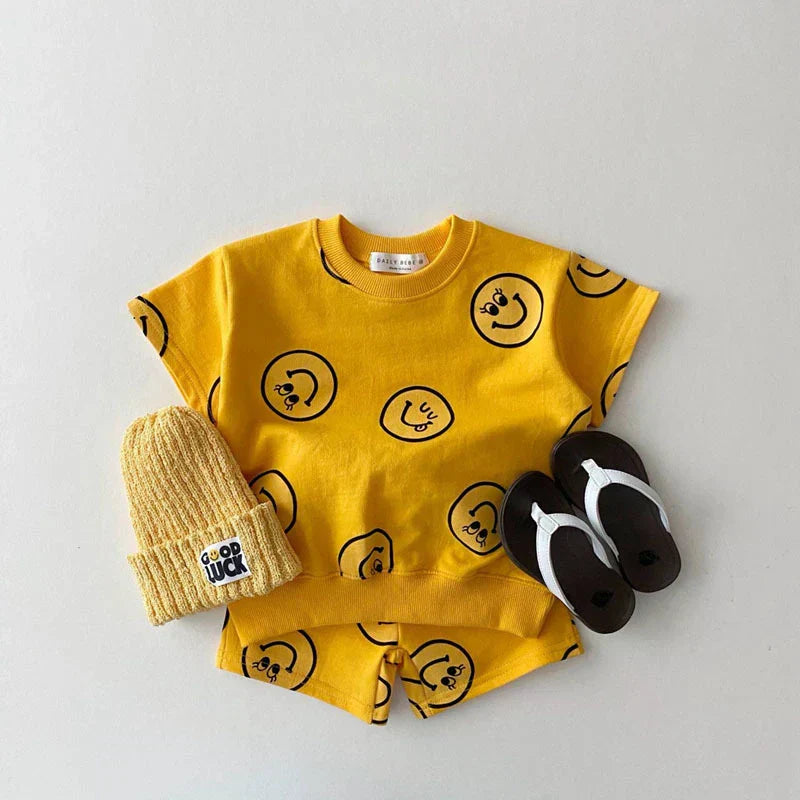 Comfortable Kinder Smiley Set – Weiches, Atmungsaktives & Unisex Outfit 0–5 Jahre