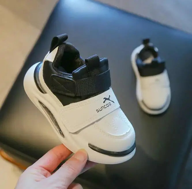 Kinder Sneaker mit Klettverschluss – Rutschfest & Komfortabel | Gr. 21-30