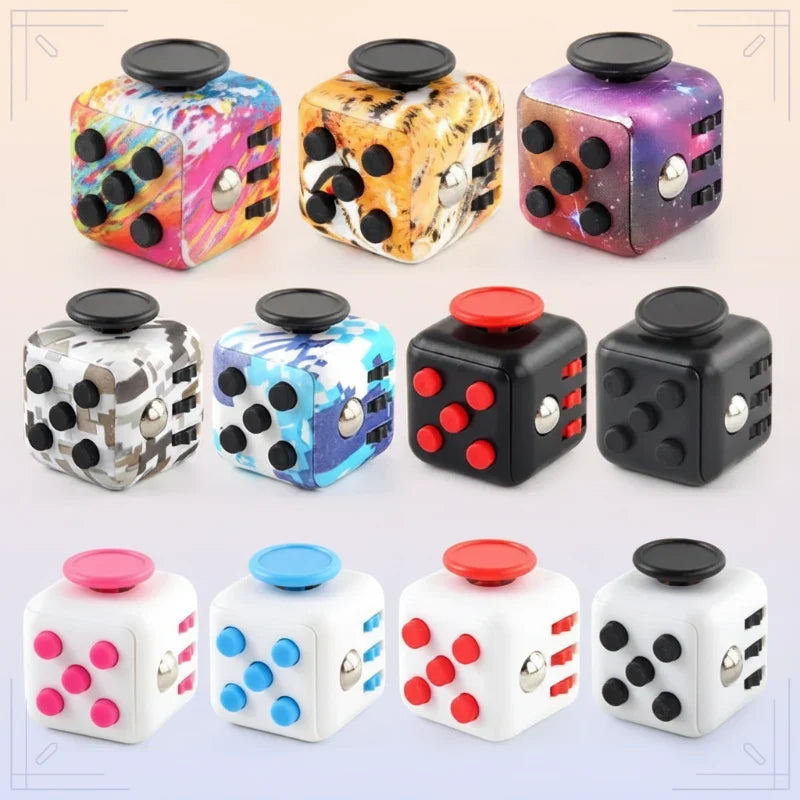 Fidget Cube mit 6 taktilen Seiten – leise Klickknöpfe, Stahlkugel, Taschenformat | Handspielzeug