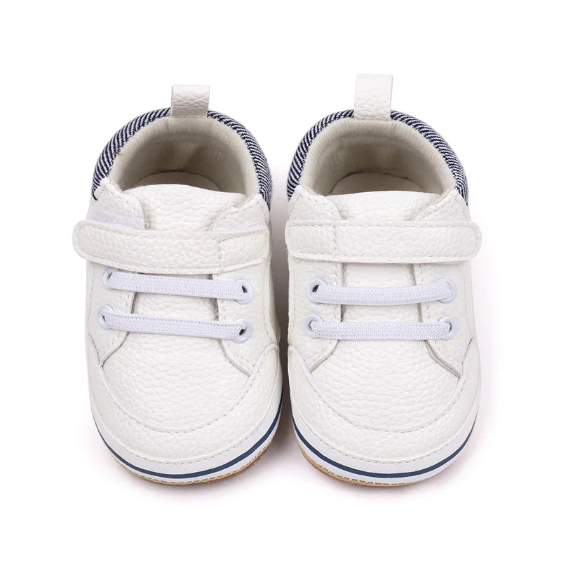 Babyschuhe für die ersten Schritte – Weiche Schlupfschuhe mit flexibler Sohle (6–36 Monate)