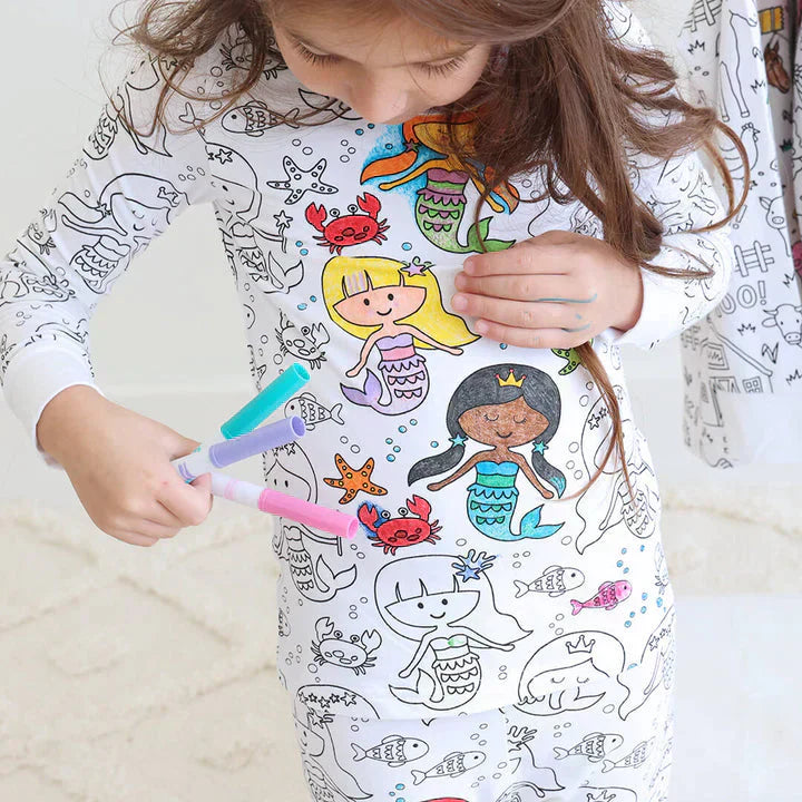 Kreatives Pyjama Malset für Kinder – Gestalte & Personalisiere dein eigenes Schlafoutfit!