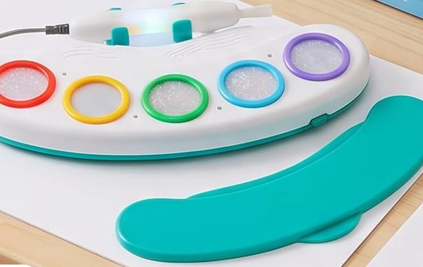 Magischer Lichtstift für Kinder – Zeichnen mit Licht und Musik ohne Flecken